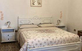 La Maison Di Monica